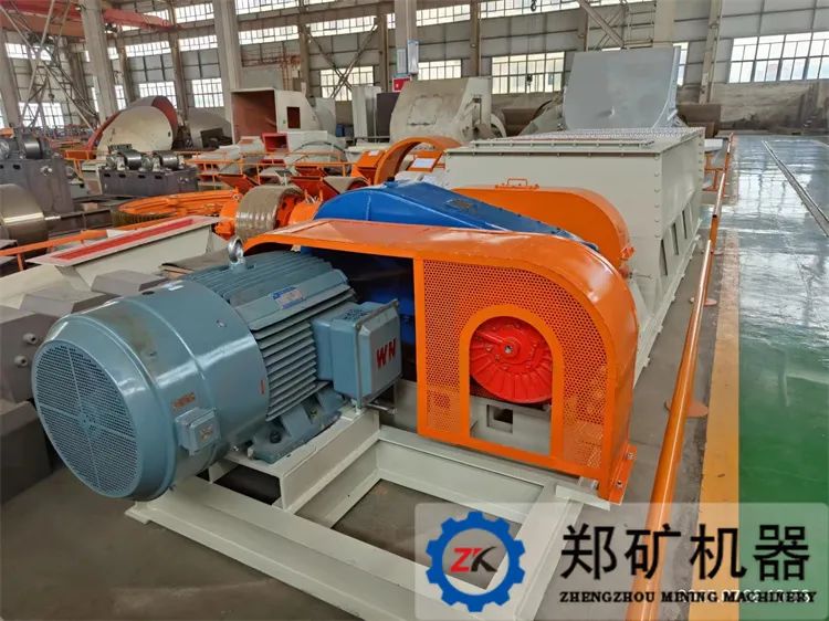 油泥3.jpg 油泥3.jpg